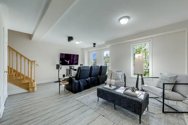 Second-floor family room